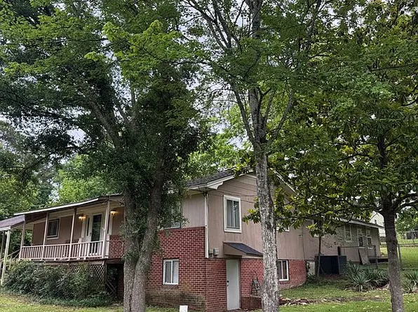 208 Santa Anita Dr, Starkville, MS 39759