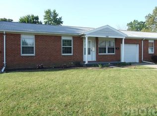 408 W Culbertson St, Fostoria, OH 44830