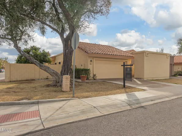 2349 W SHAWNEE Drive, Chandler, AZ 85224