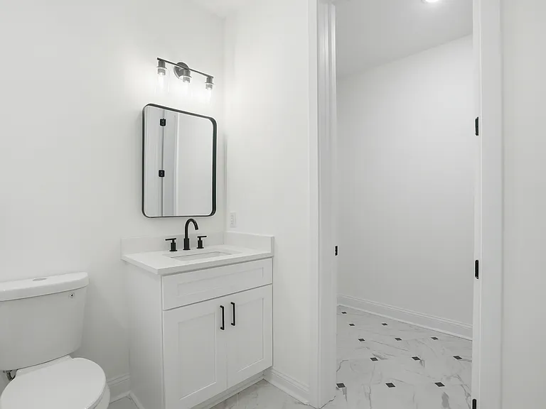 1228 E Anderson St #A — Photo 22