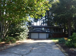 2919 210th Ave E, Lake Tapps, WA 98391