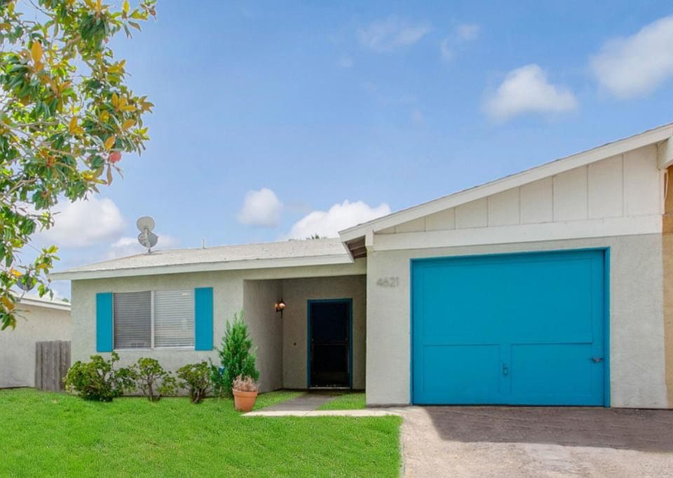 1st image of 4621 Calle Del Palo