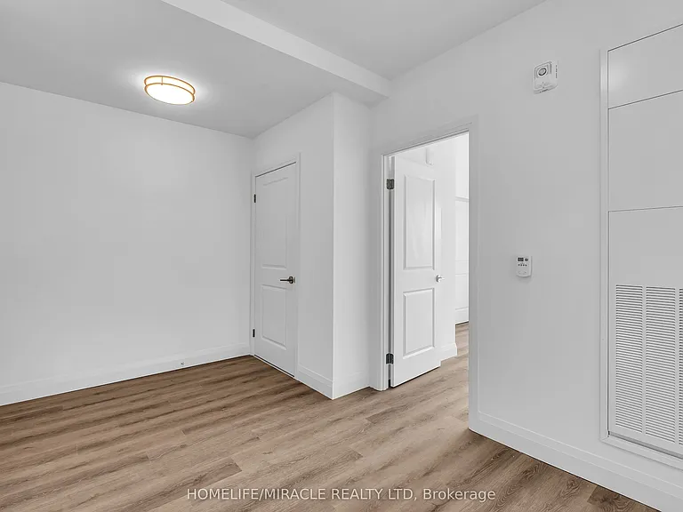 1333 Weber St E #413 — Photo 10