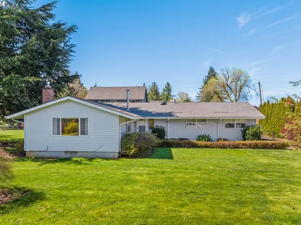 12856 Hiefield Ct, Oregon City, OR 97045