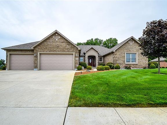 4th image of 2801 Stonebridge Dr