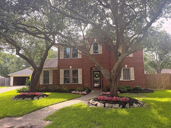 2nd image of 19603 Piney Place Ct