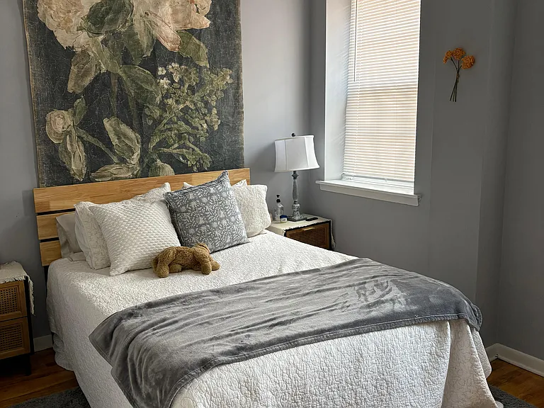 227 Christopher Columbus Dr #117B — Photo 6
