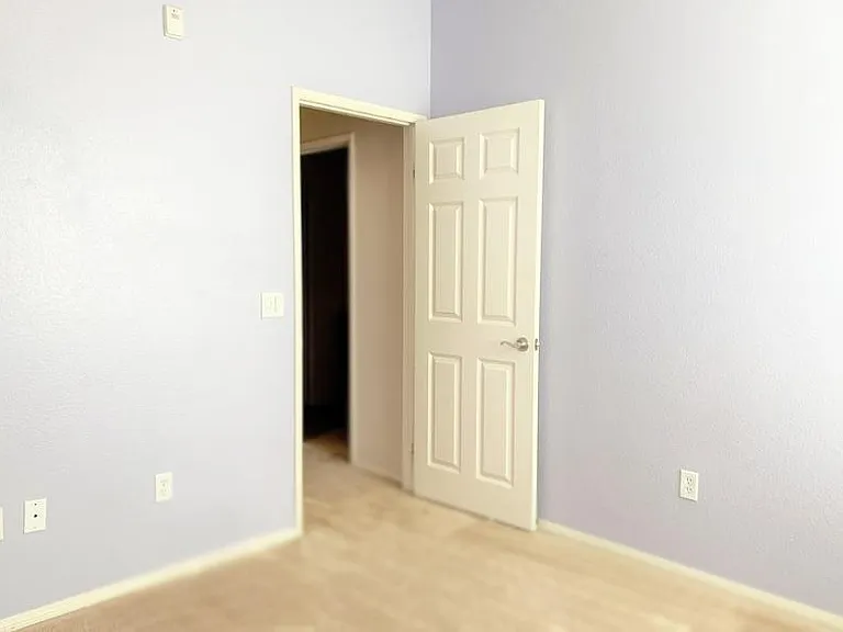 15431 Park Point Ave #102 — Photo 17