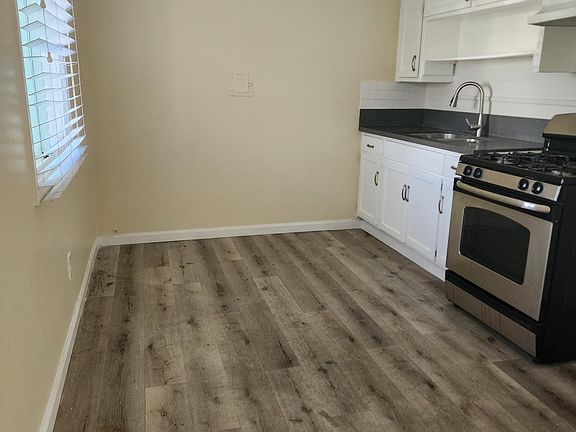 2nd image of 314 Lime St #5