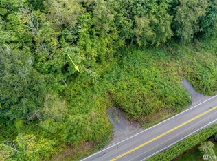 3233 Beach Dr E, Port Orchard, WA 98366