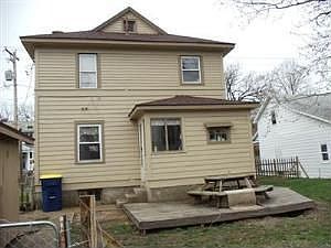 2nd image of 46 W Salem St