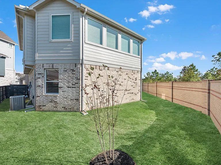 15106 Post Oak Falls Ln — Photo 22