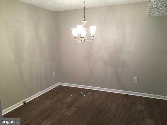 4th image of 6100 Hoskins Hollow Cir #D