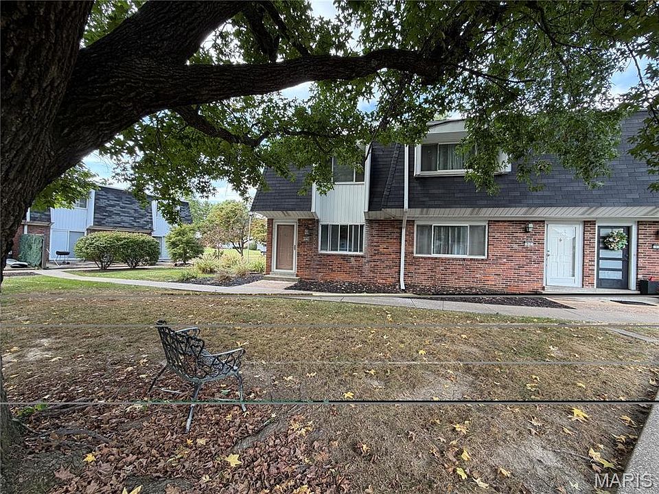 1st image of 1912 W Delmar Ave APT A