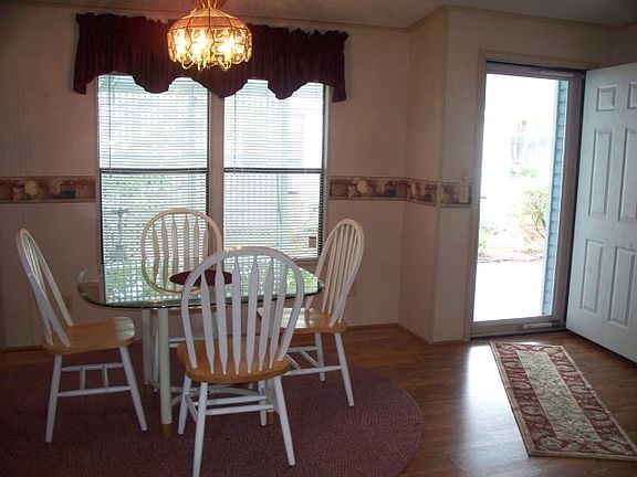 4th image of 3124 Whisper Blvd