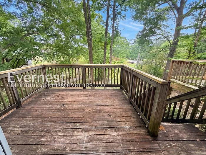 335 Jamestown Manor Dr — Photo 15