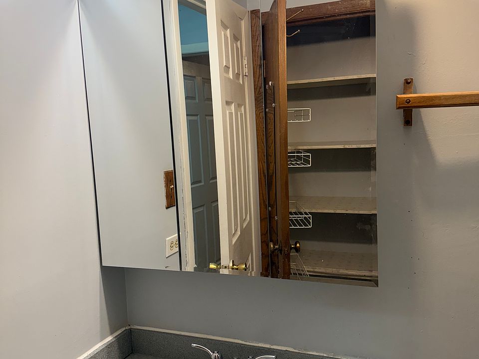 1st image of 11925 S Lawndale Ave Unit 3B1