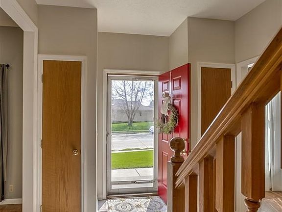 3rd image of 6327 S 161st St