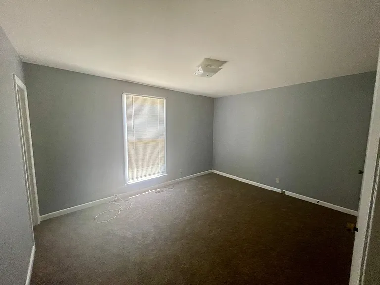 119 Trousdale Dr — Photo 25