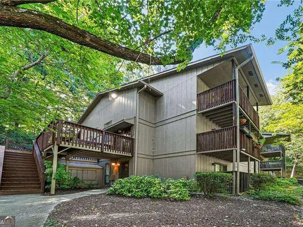 2709 Cumberland Ct SE, Smyrna, GA 30080