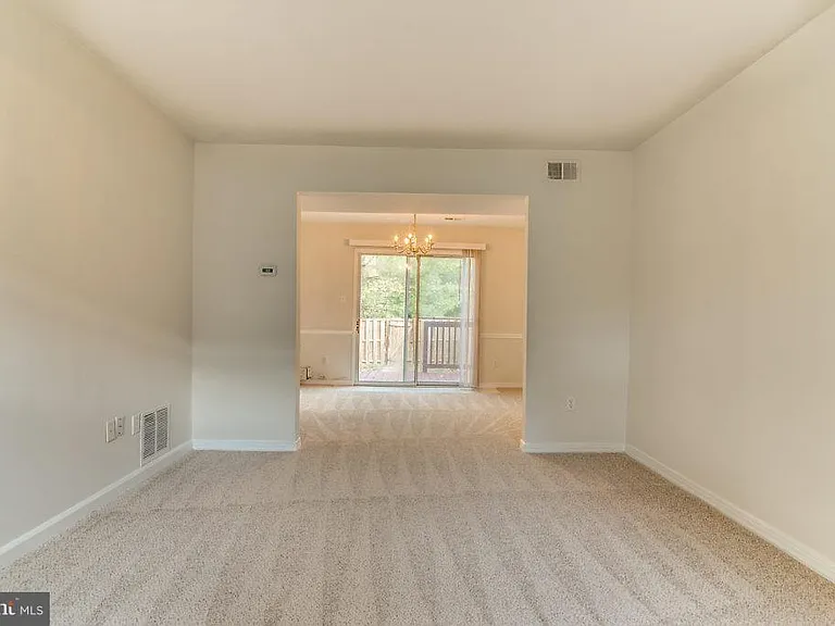 7732 Matisse Way — Photo 12