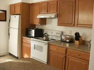 16 Church St, Willow Grove, PA 19090