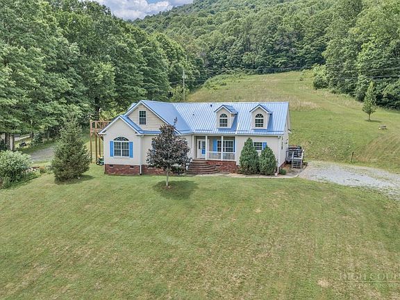 3rd image of 2377 Longhope Road