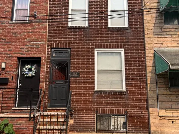 2049 S Beechwood St, Philadelphia, PA 19145