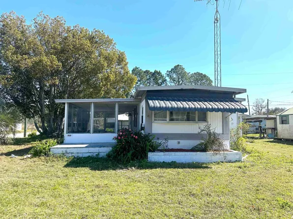 100 Golf Course Ln, Crescent City, FL 32112