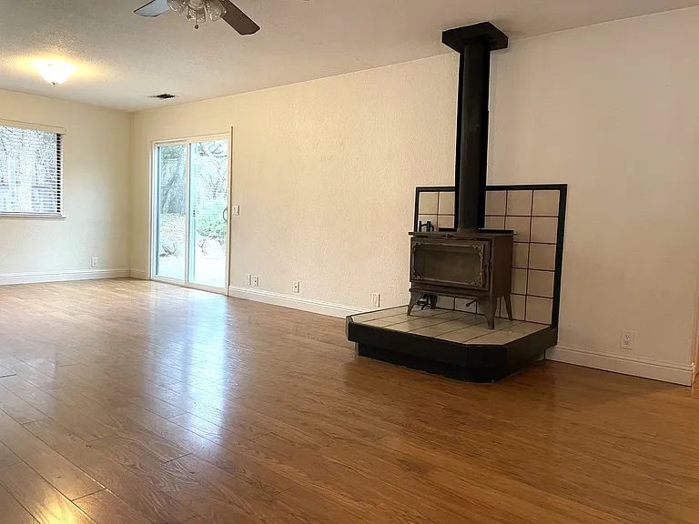 14611 Sun Forest Dr — Photo 5