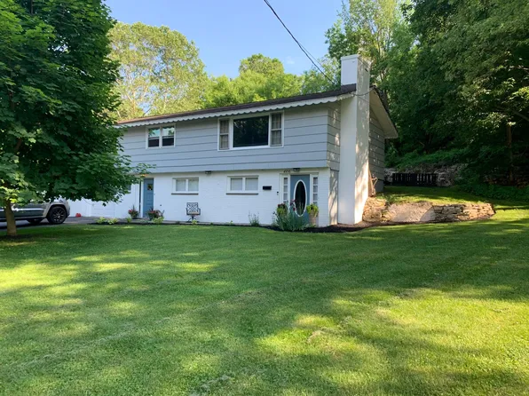 4936 Elgin Cir Floor 1, Syracuse, NY 13215