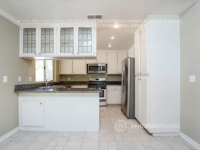 18112 Raymond Ct — Photo 4