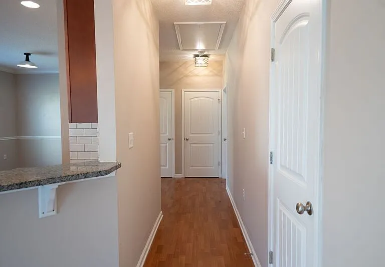 10 Arbors Cir — Photo 15
