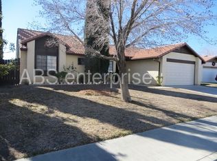 5328 Meredith Ave, Palmdale, CA 93552