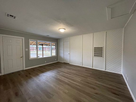 3rd image of 1130 N 10th St
