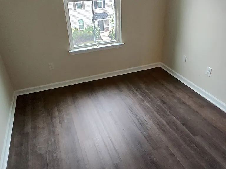 602 N Atwater Dr — Photo 16