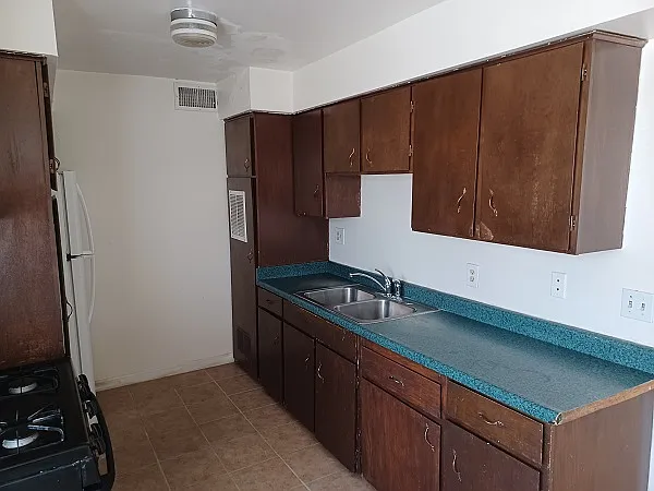 175 W Grace St #3 — Photo 9