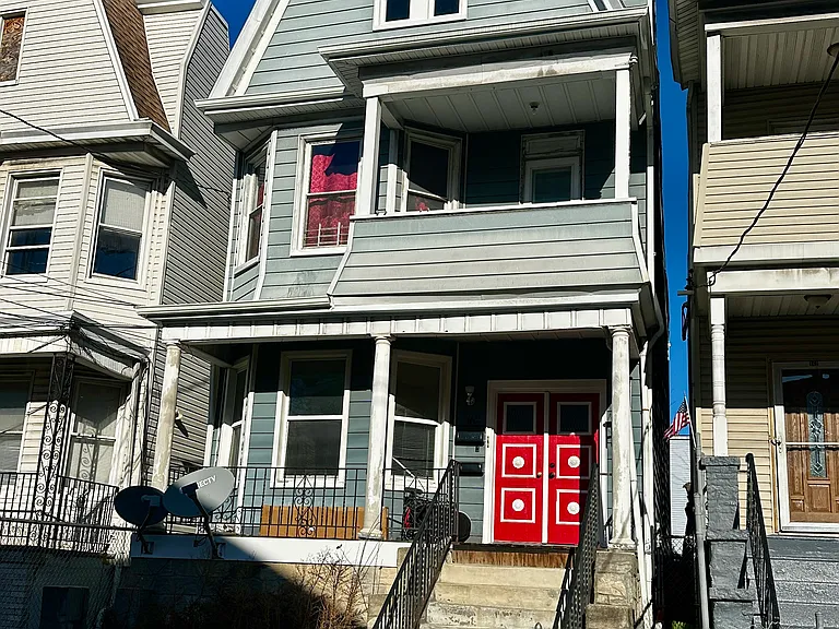 164 Grant Ave #1 — Photo 11