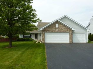 4934 Creekway Pl, Machesney Park, IL 61115