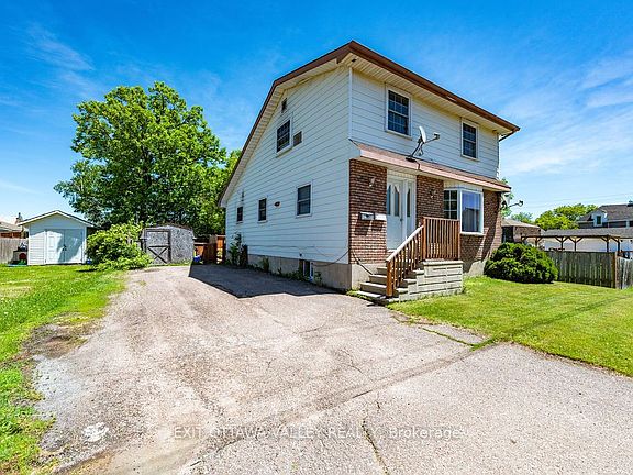 3rd image of 341 Craig St