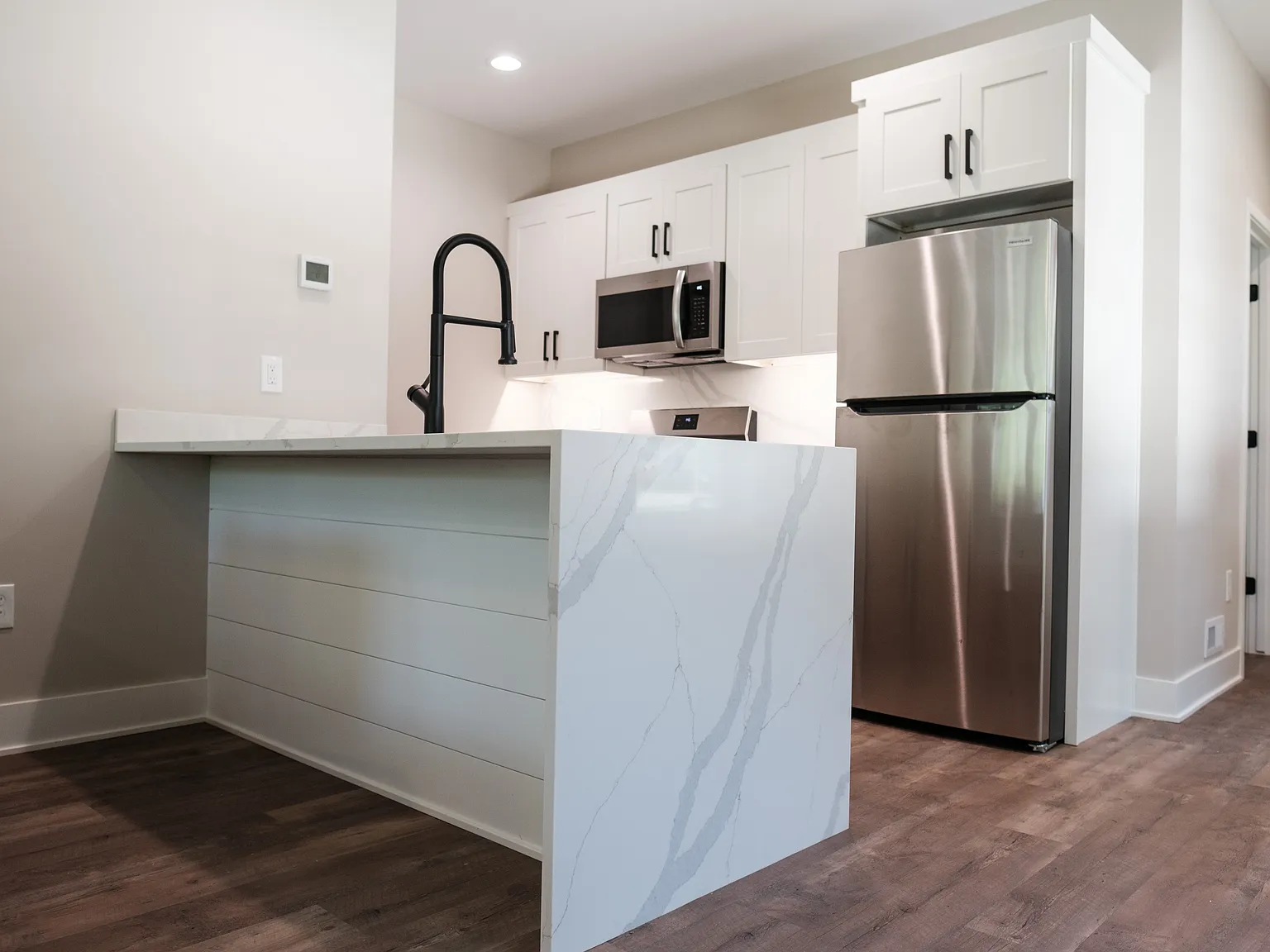 428 Stoddard Ave — Photo 3