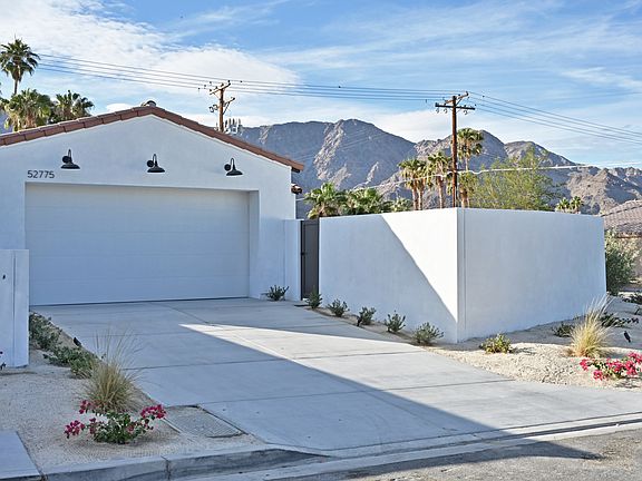 3rd image of 52795 Avenida Navarro
