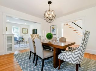 10 Nahanton Ave, Milton, MA 02186