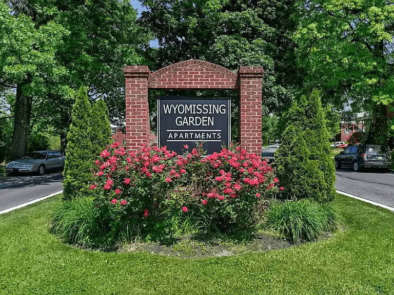 Wyomissing Gardens — Photo 13