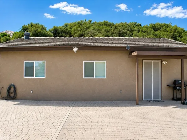 18414 Texas Canyon Rd, Santa Clarita, CA 91390