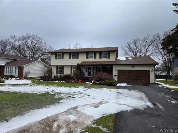 2287 Long Rd, Grand Island, NY 14072