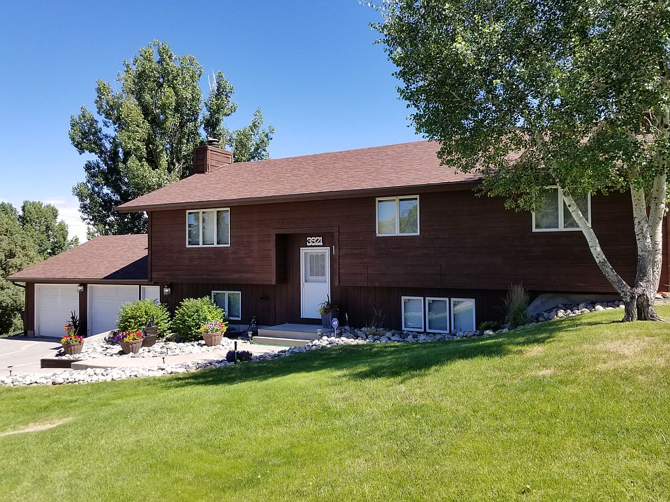 1st image of 3921 Becraft Ln