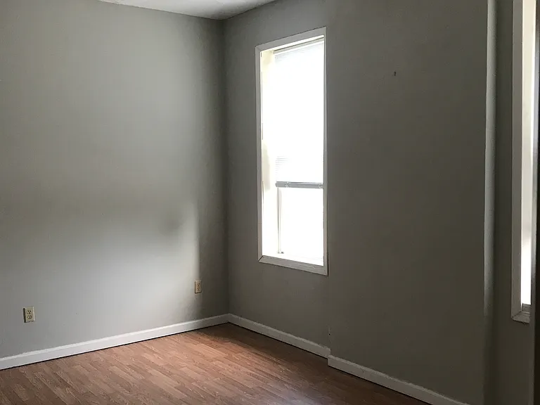 4621 Pennsylvania Ave — Photo 5