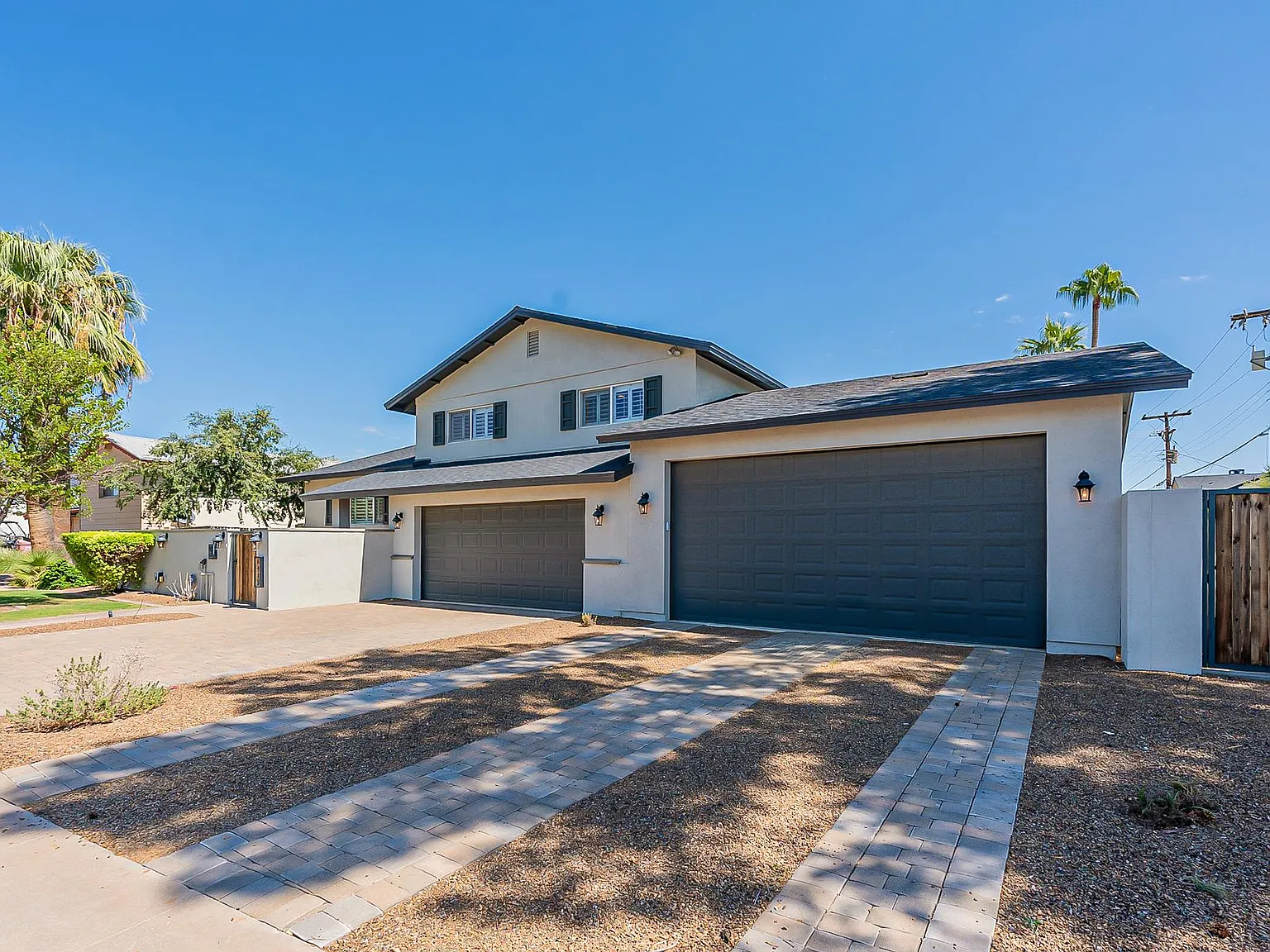 4 bed, 2.5 bath, 2800 sqft, $5,295 — Photo 3