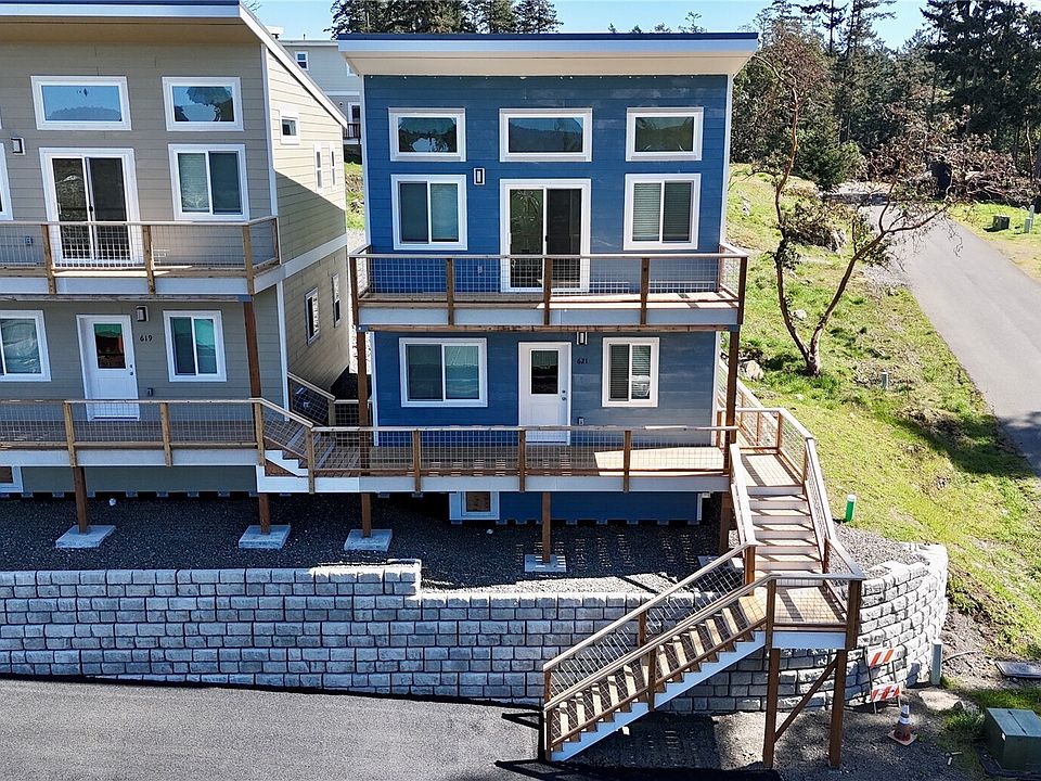 1st image of 621 Finnegan Way